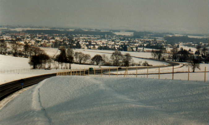 Asemissen von der Fußgängerbrücke